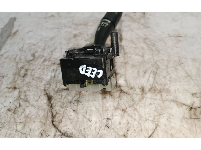 Ручка стеклоочистителей 934201h200   KIA Ceed