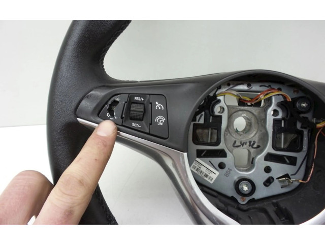 Volant Opel Adam 2015 13357746, 13357746