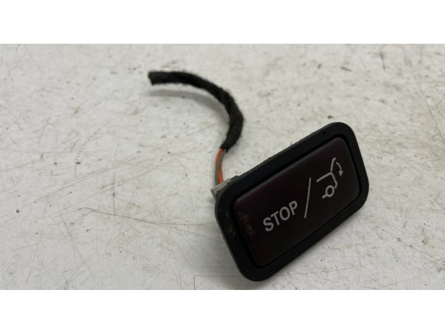 Переключатель закрытия задней двери