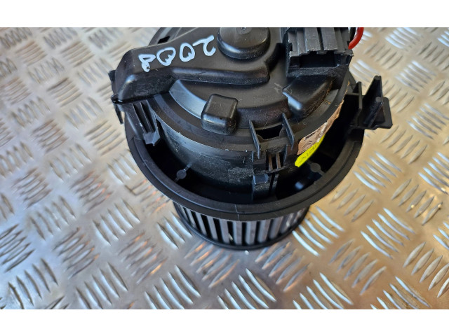 Вентилятор печки    T1013140A   Peugeot 2008 I