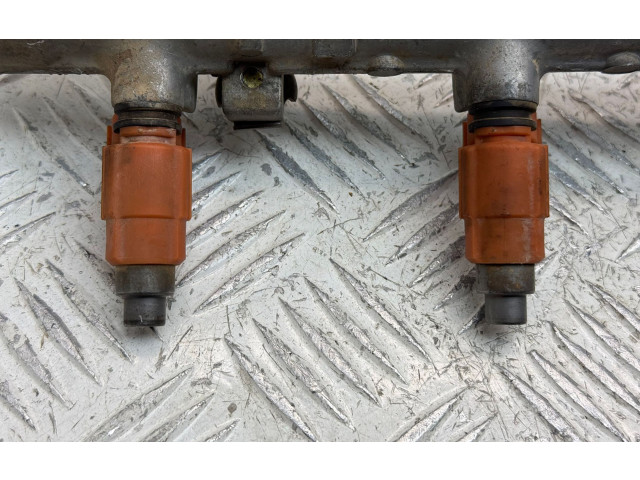 Комплект форсунок CDH210, 731046J Mitsubishi Space Star