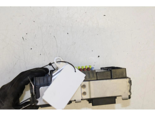 Блок предохранителей    Jeep Renegade    