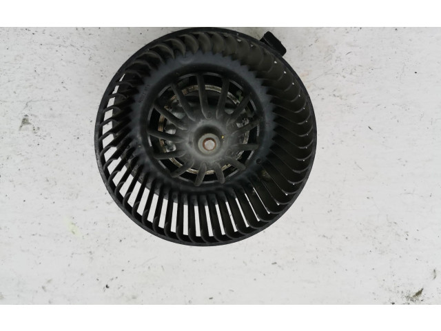 Вентилятор печки Dacia Logan I