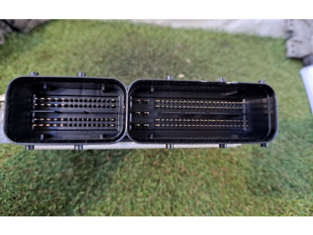 Блок управления двигателя CUVC Audi Q3 8U