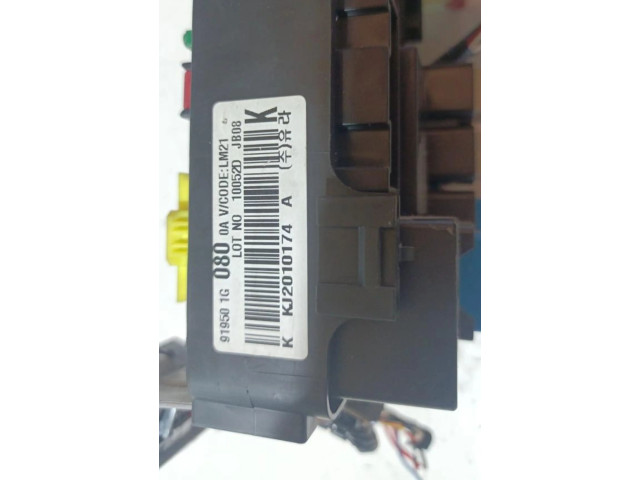 Pojistková skříňka 919501G KIA Rio