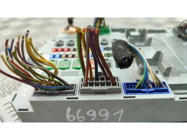 Блок предохранителей DX2314D628AG Jaguar XF X250