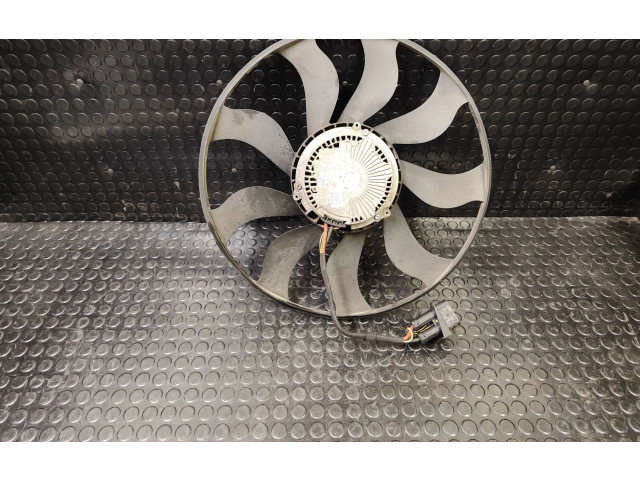 Вентилятор радиатора     7P6121203B    Volkswagen Touareg II 