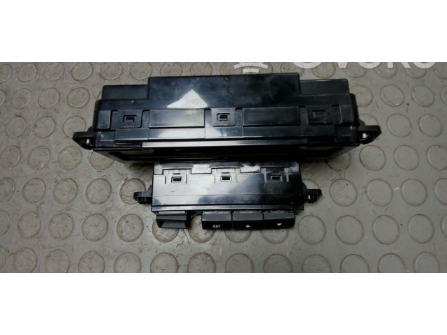 Дисплей       KIA Ceed