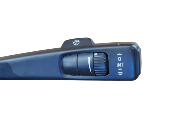 Топливная рампа 8691992   Volvo S40   для двигателя D 4204 T