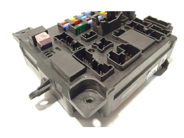 Pojistková skříňka Řídící jednotka BSM 8637A641 Mitsubishi ASX 2010