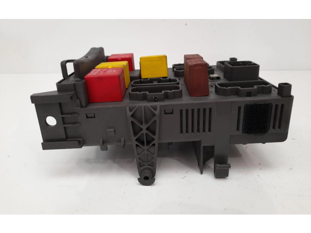 Pojistková skříňka 8200004201E Renault Espace IV