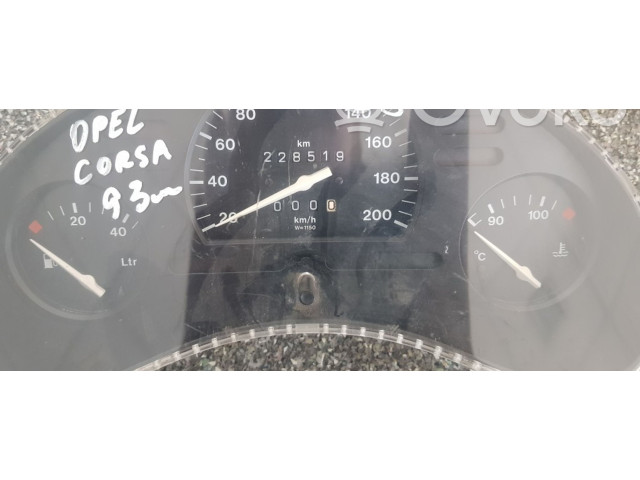 Панель приборов 90386325   Opel Corsa B       