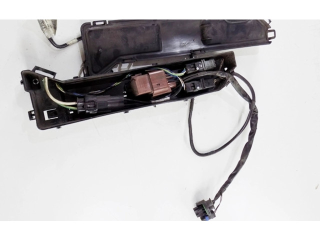 Блок предохранителей 9653051380 Citroen C5