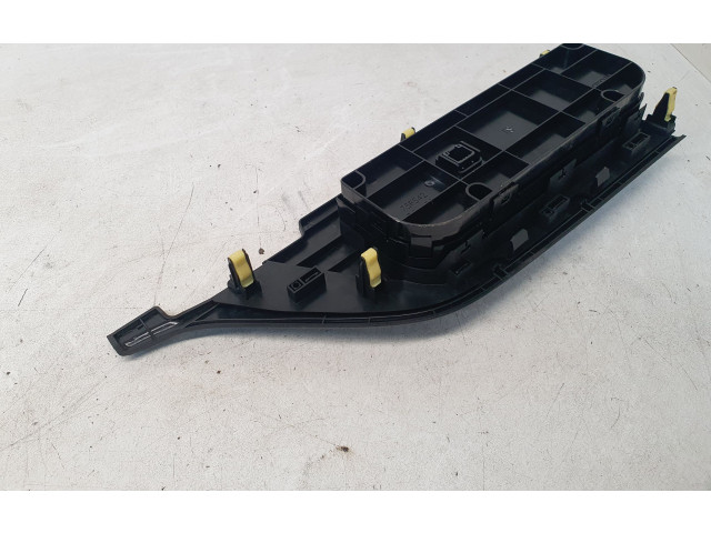 Блок управления климат-контролем 75F542   Toyota Auris E180