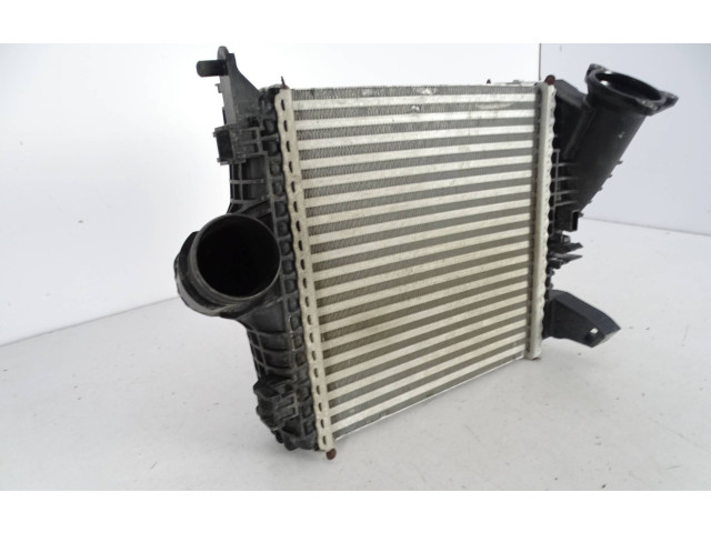 Интеркулер  4m0145804bm   Audi Q8 