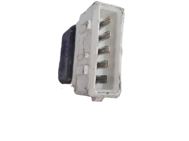 Зеркало электрическое Citroen Berlingo 1996 - 2002 года