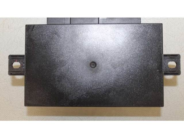 Блок управления крышки багажника 31217840   Volvo V70