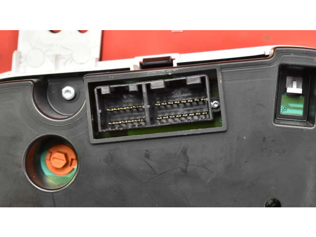 Přístrojová deska KIA Venga 2010 940031P720, 940031P720