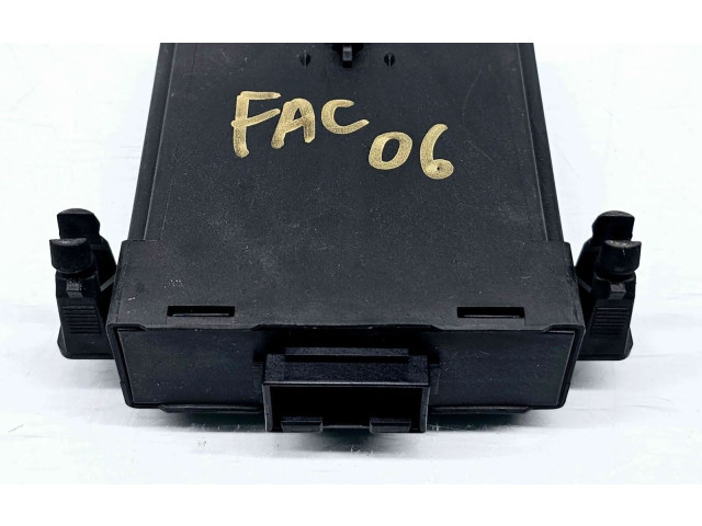 Блок комфорта 7N0907530BJ Volkswagen Caddy