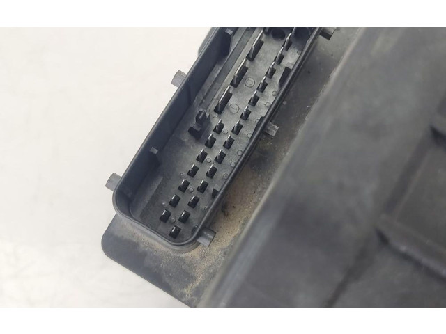 Jednotka ABS 47660VK310 Nissan PickUp 2001