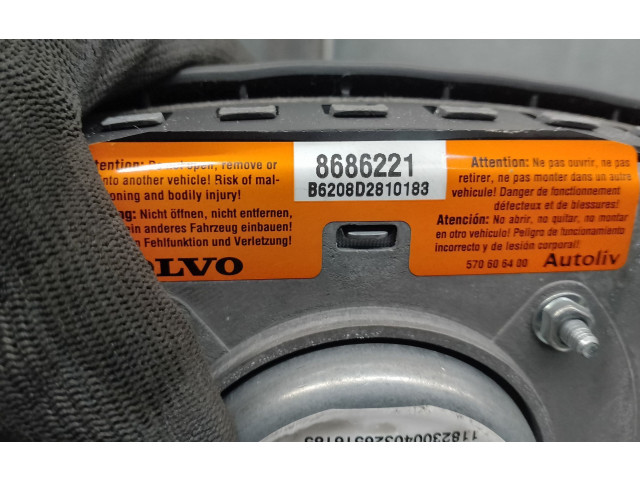 Подушка безопасности водителя 8686221 Volvo XC90