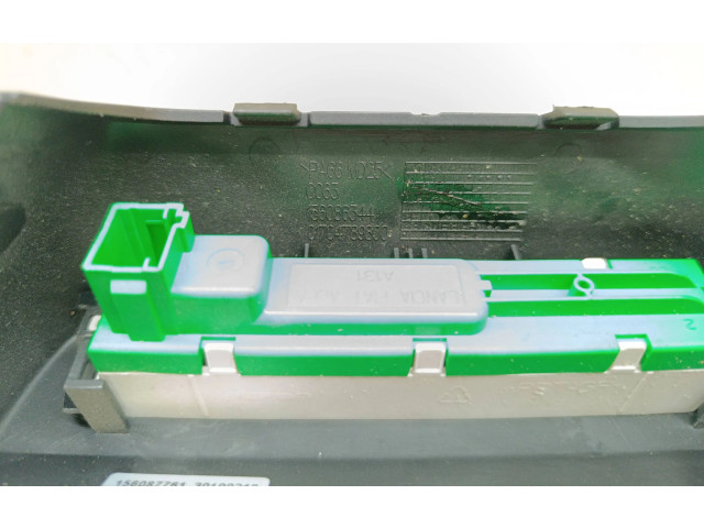 Дисплей    156087761, 30100218   Alfa Romeo Mito