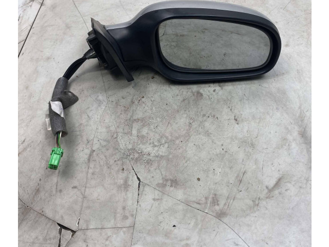 Зеркало электрическое Volvo V70 2000 - 2004 года