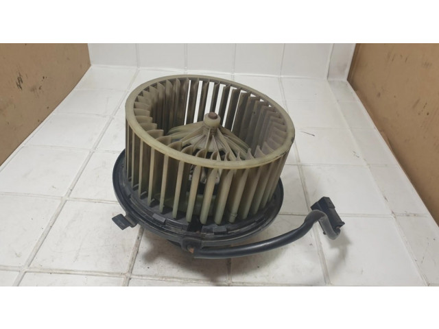 Вентилятор печки 3137020009, 893819021 Audi 80 90 B3