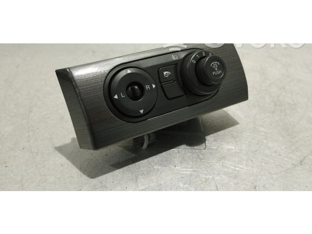 Зеркало электрическое Chevrolet Captiva - года