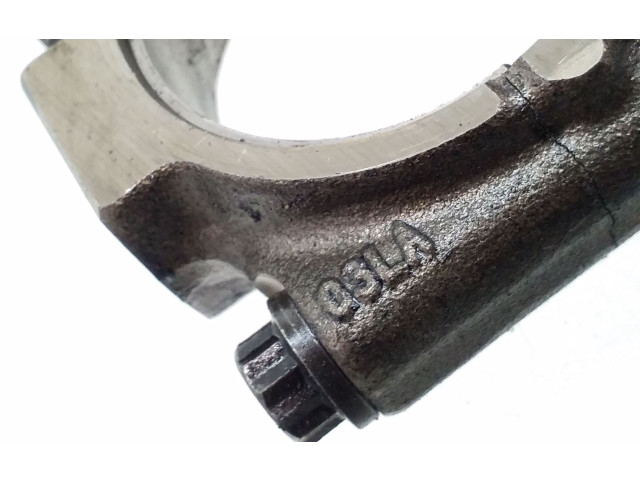  Поршень с шатуном CLHA 03LA  Skoda Octavia Mk3 (5E)  