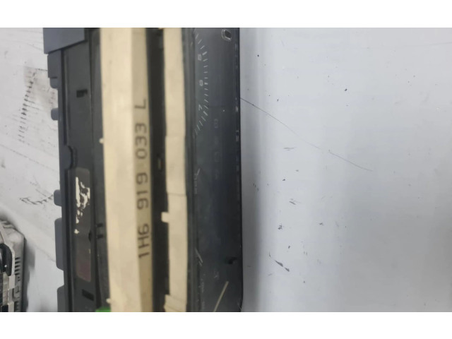 Панель приборов 87001262 Volkswagen Golf III