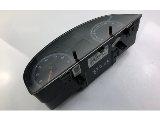 Панель приборов 2K0920843B   Volkswagen Caddy       