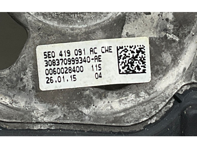 Руль Skoda Octavia Mk3 (5E) 2013 - 2019 года 5E0419091AC, 5E0880201B