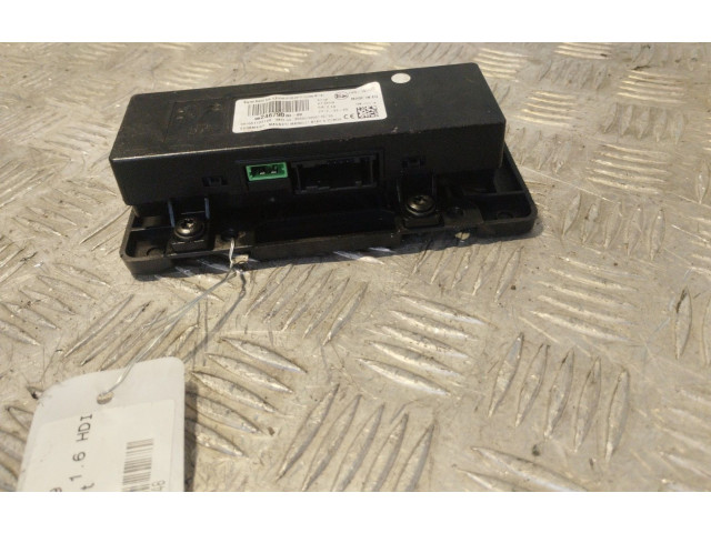 Блок комфорта Peugeot 2008 I