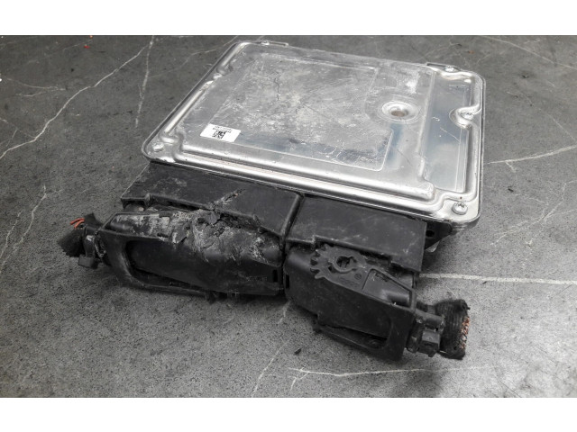 Блок управления двигателем Блок управления 55578704 Opel Meriva B