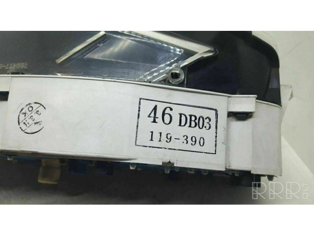 Přístrojová deska Mazda 121 1990 769904042, 46DB03