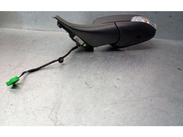 Зеркало электрическое Volvo C30 2007 - 2010 года
