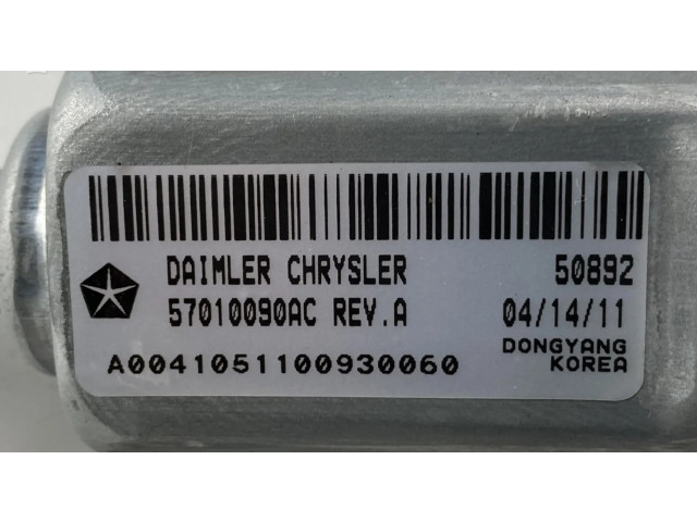 Моторчик заднего дворника 57010090AC    Jeep Cherokee