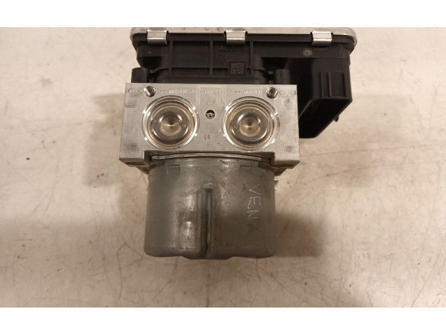 Блок АБС 5Q0614517GA-   Skoda  Karoq  2017 -  года