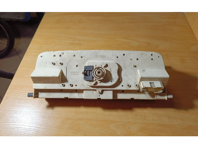 Přístrojová deska Volkswagen PASSAT B3 1992 5220029110