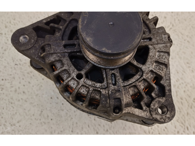 Генератор 373002F100   KIA Sportage      