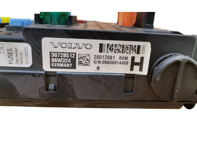 Блок предохранителей 30728512, 06W324   Volvo XC90    