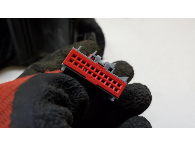 Зеркало электрическое левое Jaguar E-Pace 2017- года