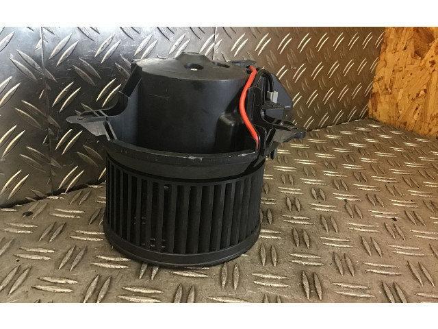 Вентилятор печки       Citroen Saxo