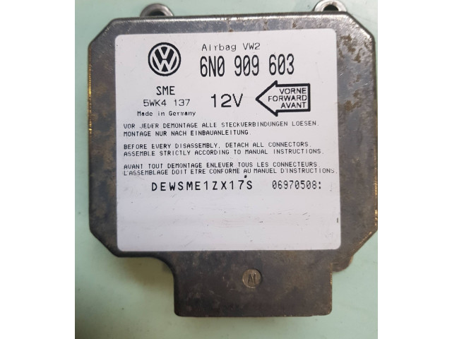 Блок управления надувных подушек