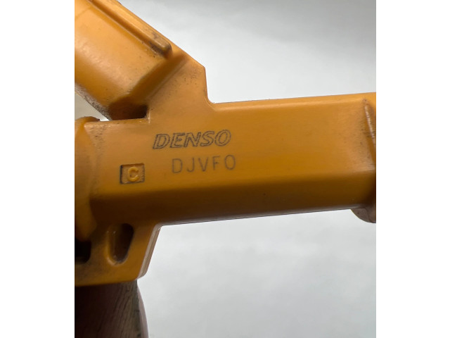 Форсунка DJVF0 Lexus IS III XE30 2AR