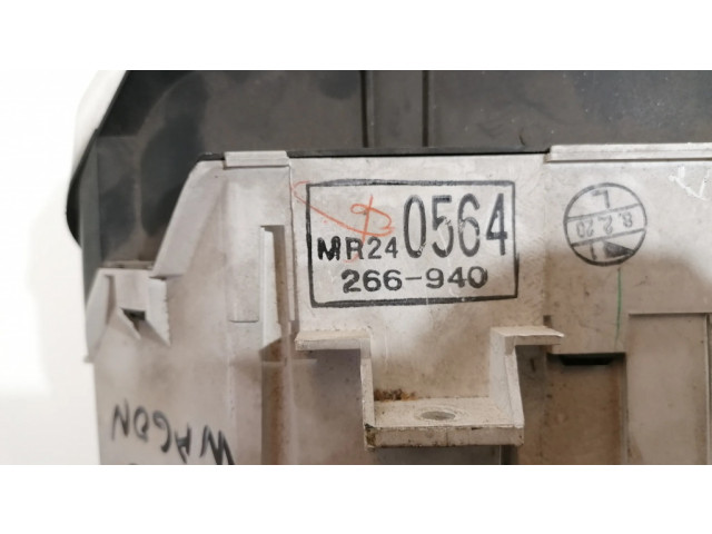Панель приборов MR240564 Mitsubishi Space Wagon