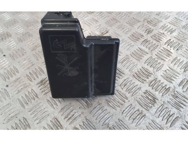 Pojistková skříňka 252361535R Renault Captur II 2021