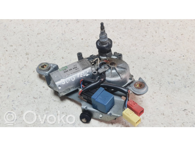 Стеклоочиститель заднего стекла