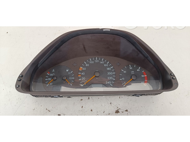 Панель приборов 2105401448   Mercedes-Benz E W210       